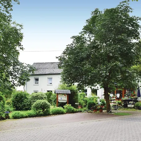 3 Bedroom Cozy In Appartement